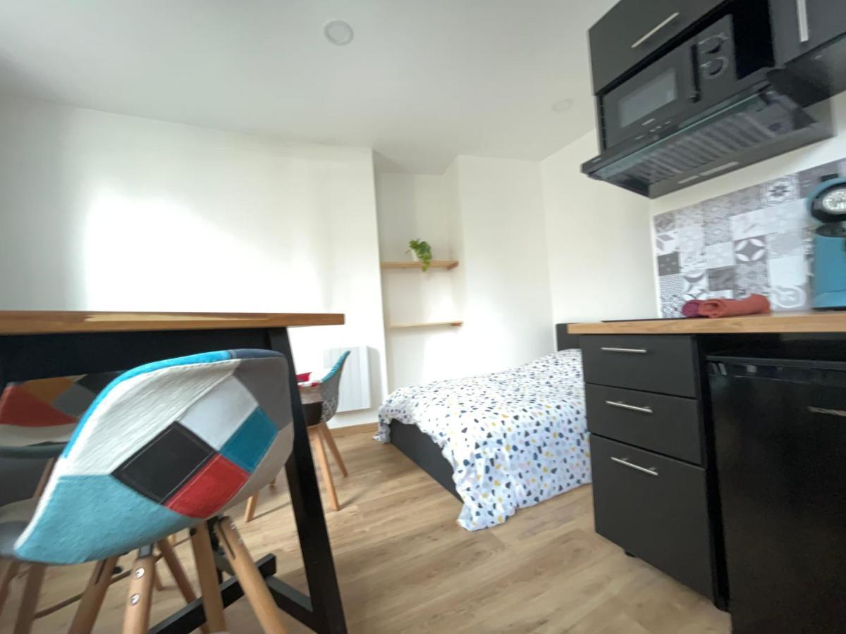 Le Montgy - Studio Tout Confort A Royat National N1 Екстериор снимка